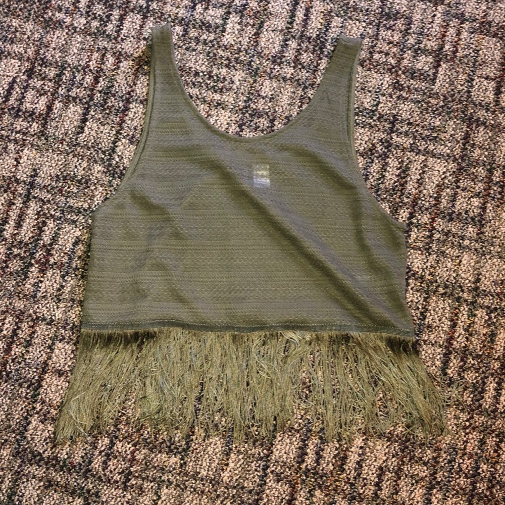 Crop top